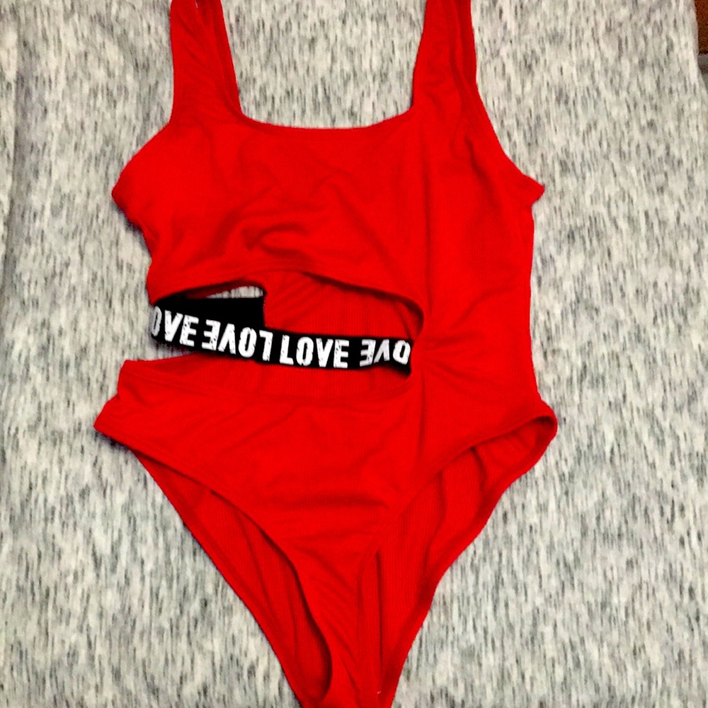 Swim suit